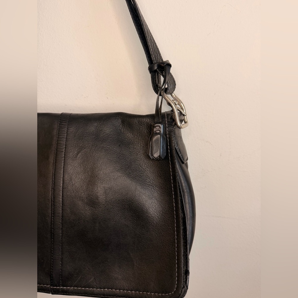 Vintage 90s Classic Coach Hampton Black Leather Shoulder Bag - Picture 5 of 12